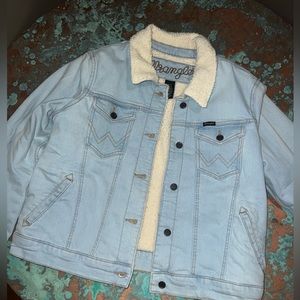 Wrangler Sherpa, Size L